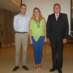 Diretor geral do SERHS, Ernest Guitart, Cristina Lira o convidado palestrante da noite,o cônsul da Argentina no Recife, Jaime Beserman 