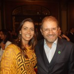 Cláudia ,secretária de turismo de Maceió e o presidente do grupo GJP, Guilherme Paulus