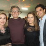 Presidente e fundadora do grupo Frontur, Ademilde Morales com seu esposo e sua filha, a diretora da FRT, Danielle Moralles e esposo